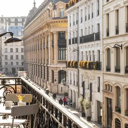 Luxury High End In The Heart Of Paris