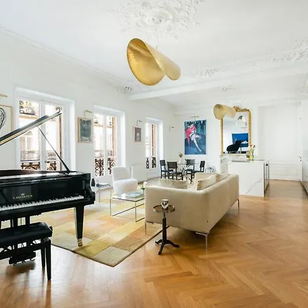 Luxury High End In The Heart Of Lägenhet Paris