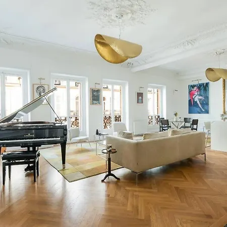 Daire Luxury High End In The Heart Of Paris