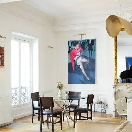 Apartment Luxury High End In The Heart Of Paris