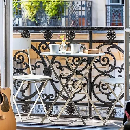 Luxury High End In The Heart Of * Paris
